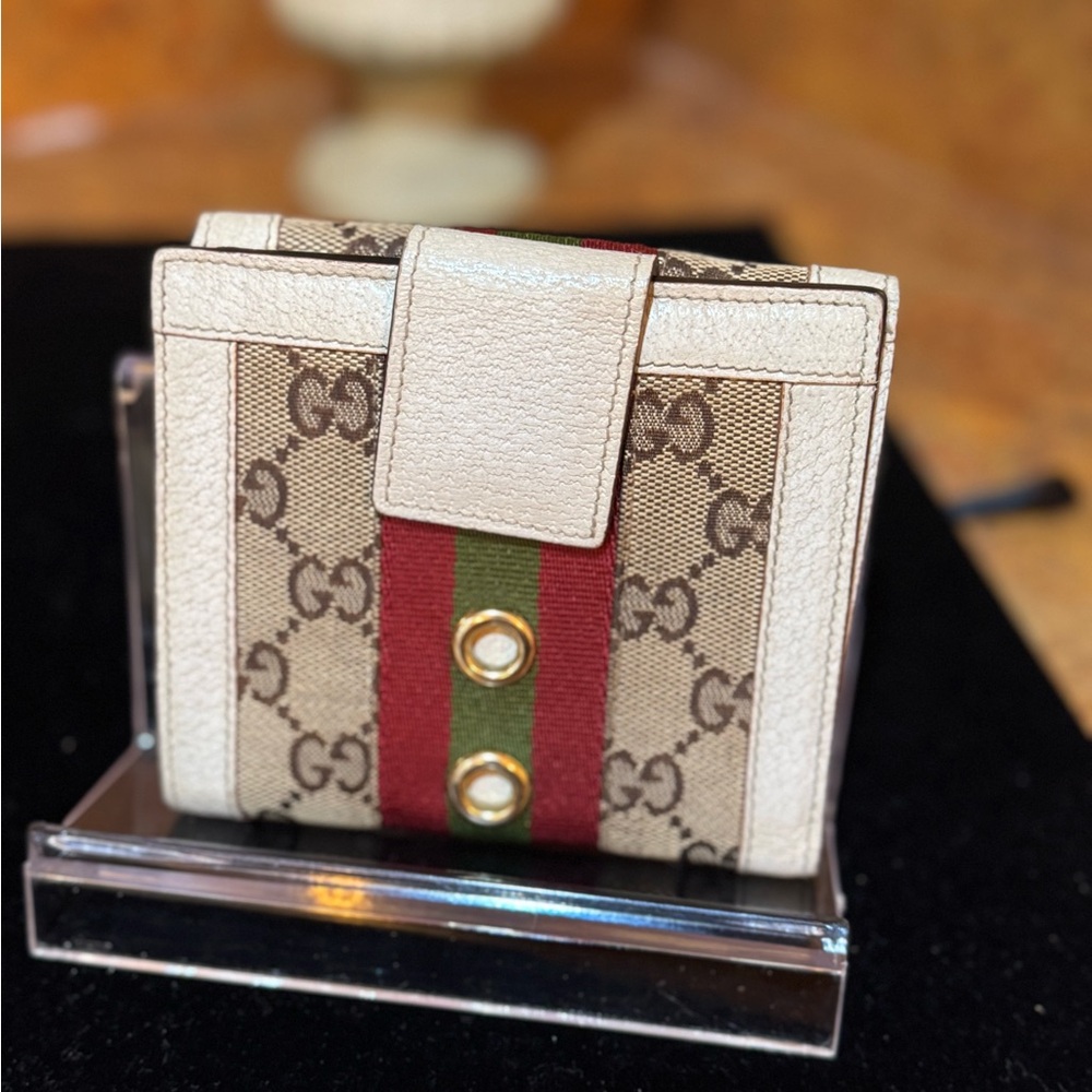 Gucci Beige and Red Wallet with Green Stripe - Picture 4 of 8